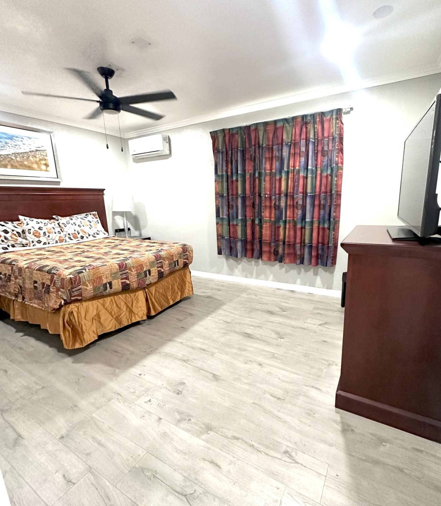 Sunshine Inn & Suites Venice, Florida Venice Gardens Exterior foto