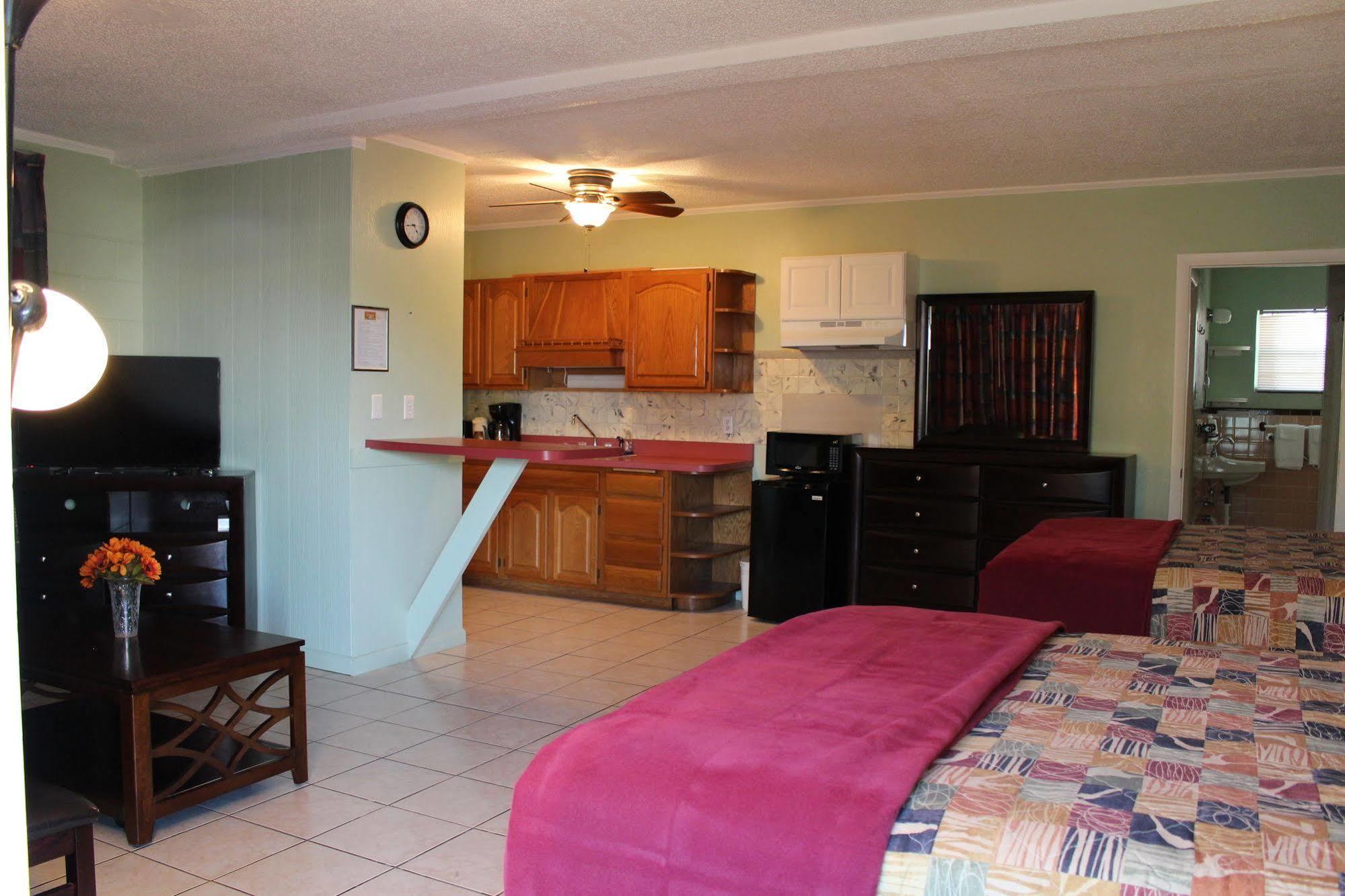 Sunshine Inn & Suites Venice, Florida Venice Gardens Exterior foto